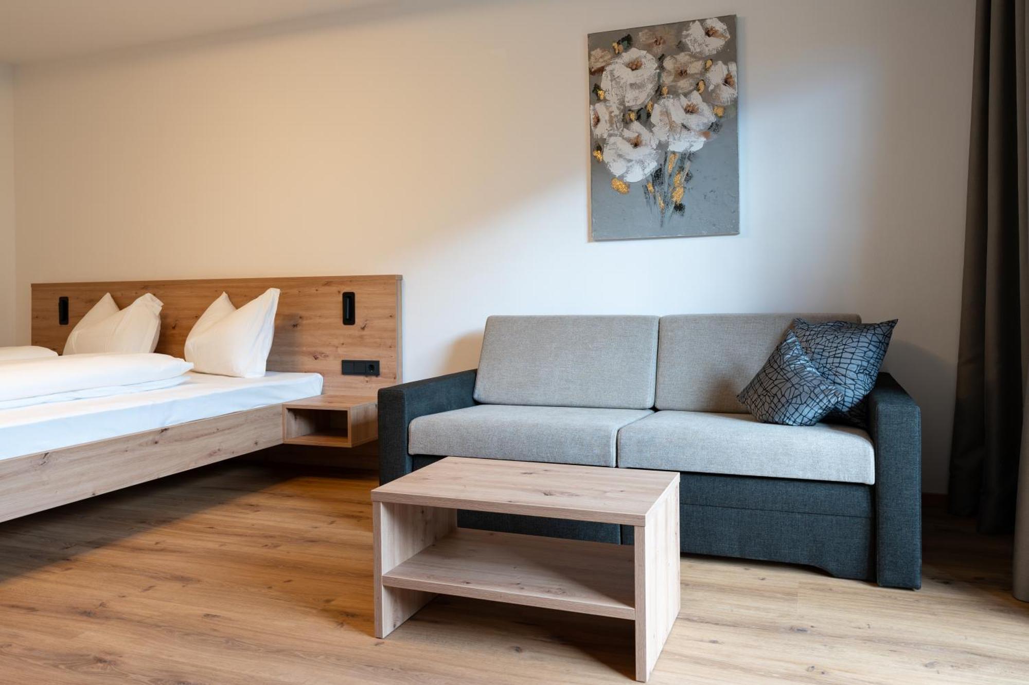 Self Service Hotel Schnalser Hof Naturns Luaran gambar