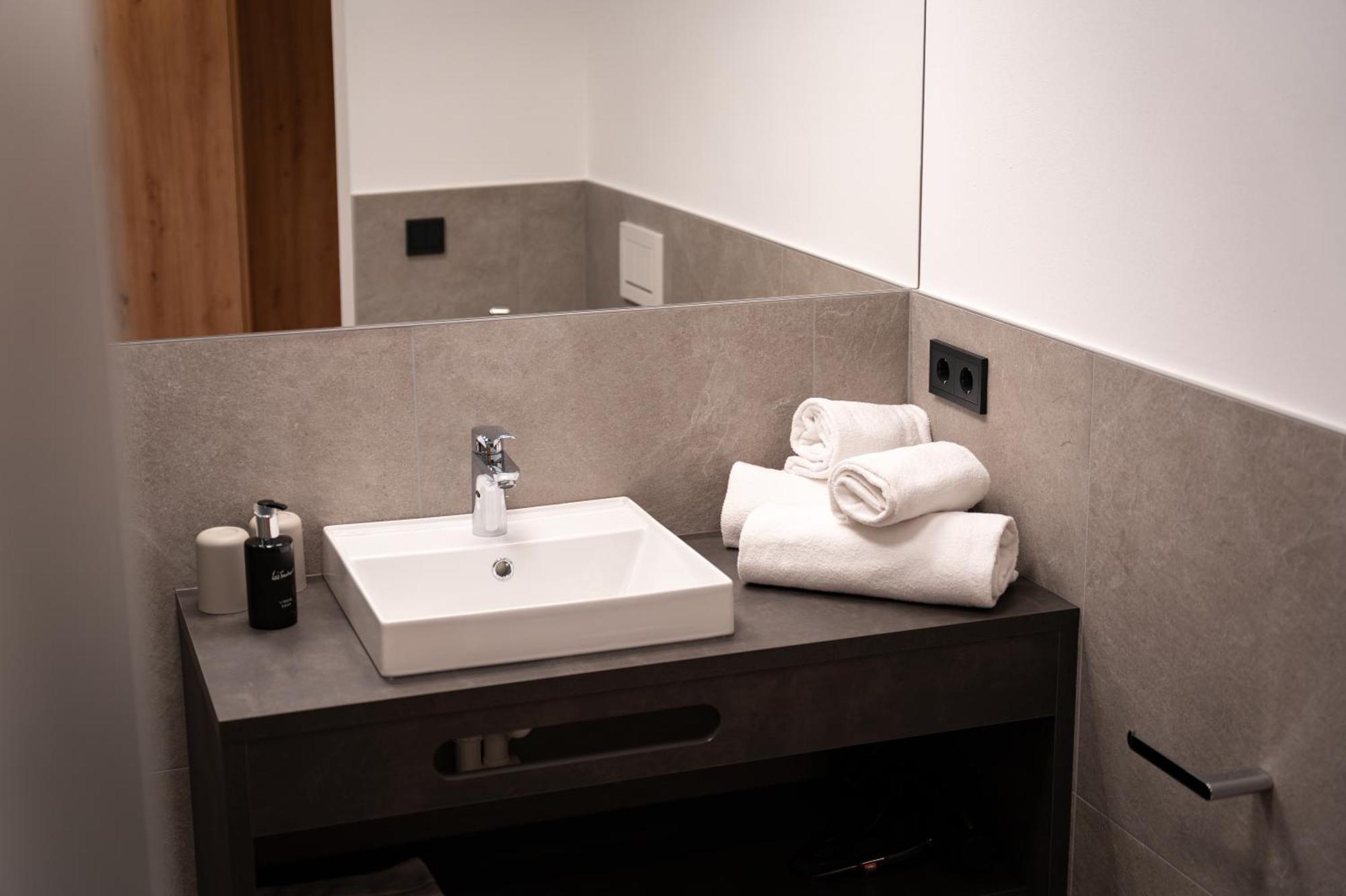 Self Service Hotel Schnalser Hof Naturns Luaran gambar