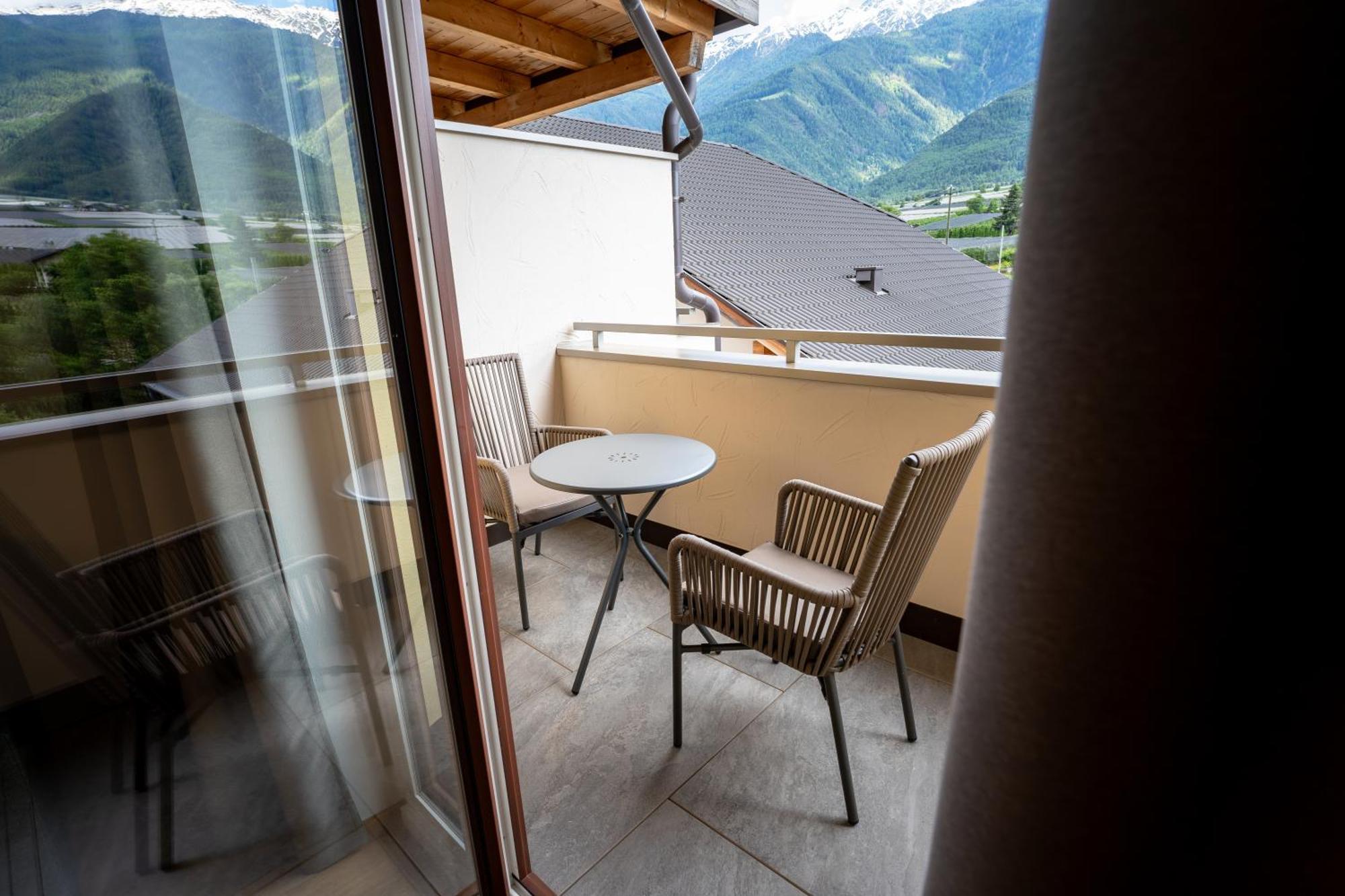 Self Service Hotel Schnalser Hof Naturns Luaran gambar