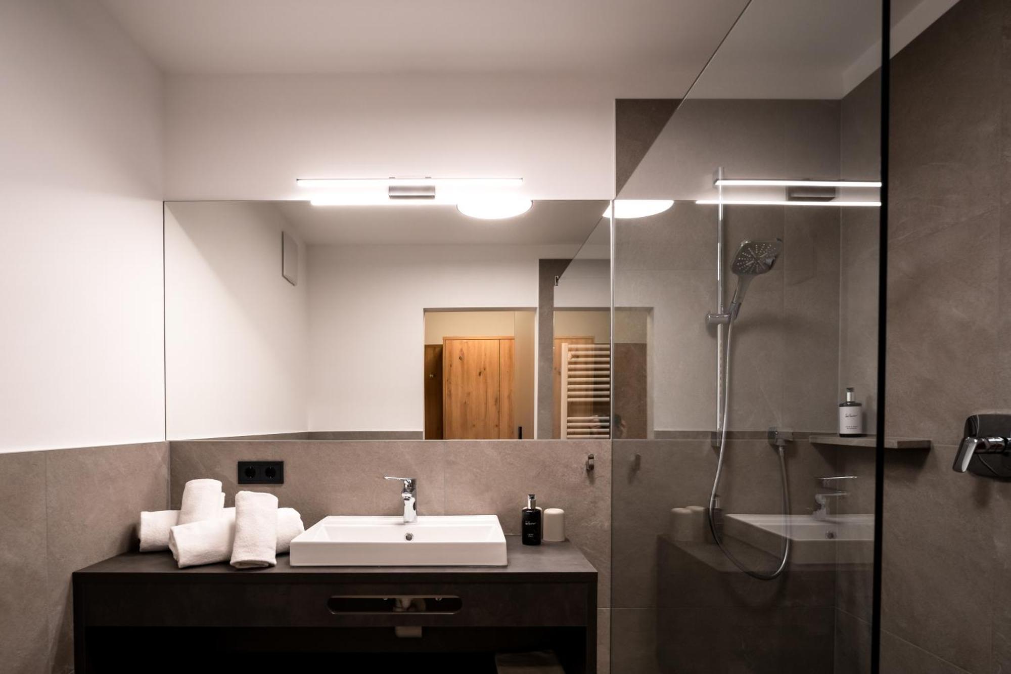 Self Service Hotel Schnalser Hof Naturns Luaran gambar